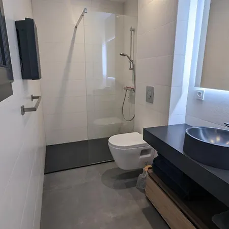 Luxe Avec Piscine Chauffee & Jacuzzi Prive - Cote D'azur Рокфор-ле-Пен