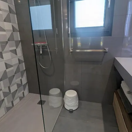 Luxe Avec Piscine Chauffee & Jacuzzi Prive - Cote D'azur